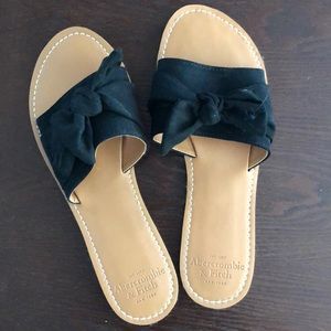 Abercrombie Bow Slide Sandals